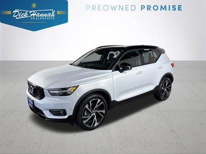 Used 2021 Volvo XC40 T5 R-Design w/ Advanced Package