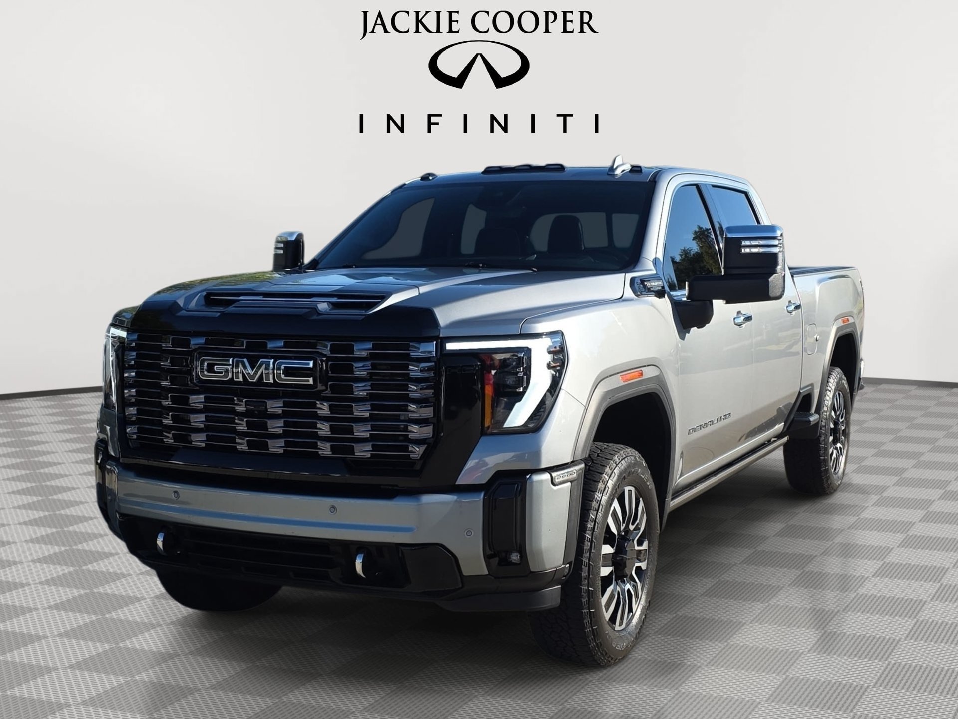 Used 2025 GMC Sierra 2500 Denali Ultimate AWD/4WD image 1