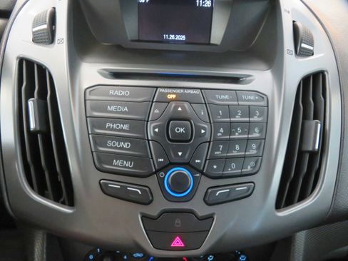 Used 2016 Ford Transit Connect XL image 37