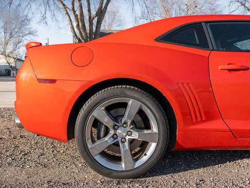 Used 2010 Chevrolet Camaro SS w/ RS Package image 10