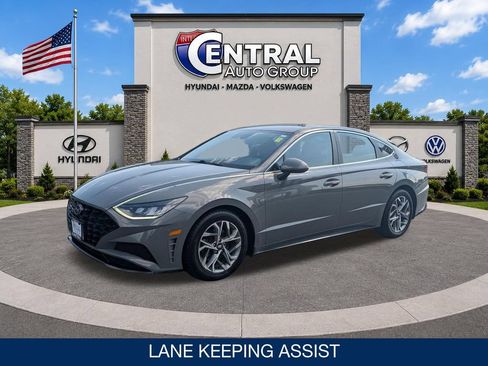 Used 2023 Hyundai Sonata SEL FWD image 6