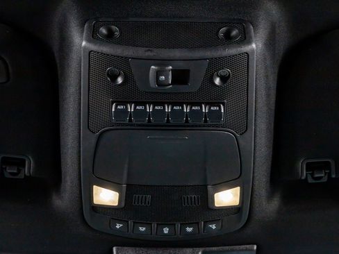 Used 2021 Ford F250 Platinum w/ Tremor Off-Road Package AWD/4WD image 29