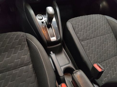 Used 2021 Nissan Kicks S image 26