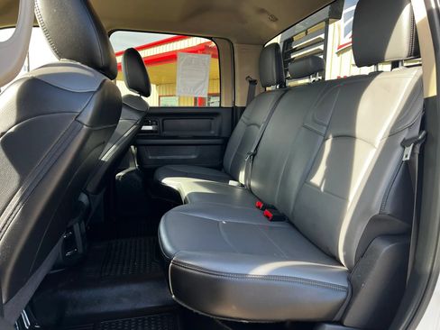Used 2019 RAM 5500 Tradesman w/ Ambulance Prep Group RWD image 23