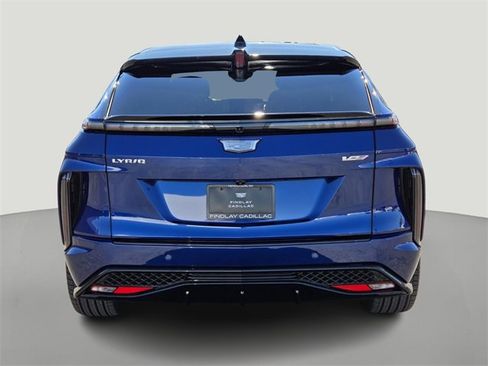 New 2026 Cadillac Lyriq V image 3
