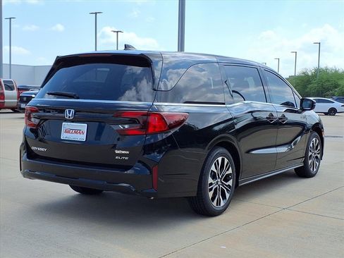 New 2026 Honda Odyssey Elite image 4