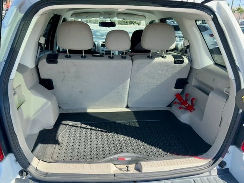 Used 2012 Ford Escape XLT image 7