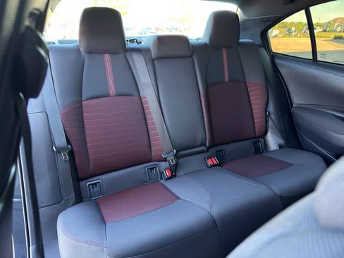 Used 2026 Toyota Corolla SE w/ SE Package FWD image 32