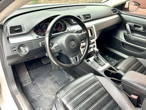 Used 2014 Volkswagen CC Sport FWD image 9