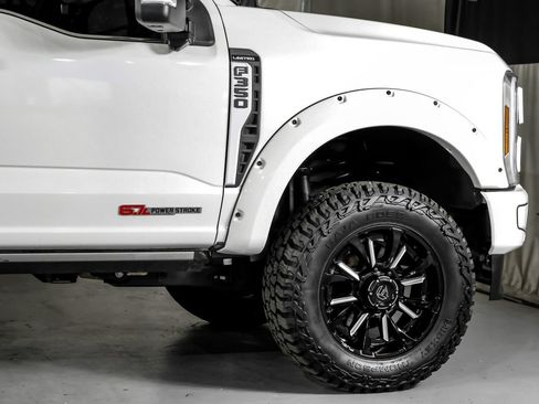 Used 2024 Ford F350 Limited w/ FX4 Off-Road Package AWD/4WD image 8