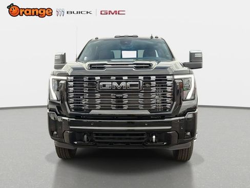 New 2026 GMC Sierra 3500 Denali Ultimate AWD/4WD image 8