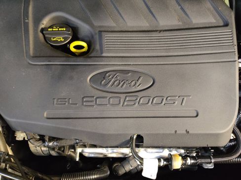 Used 2018 Ford Escape SEL FWD image 30