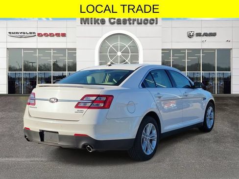Used 2017 Ford Taurus SEL w/ Equipment Group 201A FWD image 4
