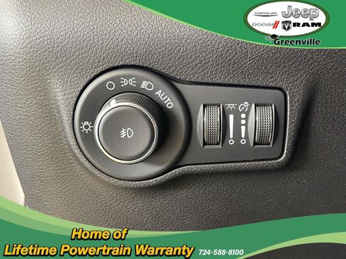 Used 2024 Jeep Compass Limited w/ Elite Group image 12