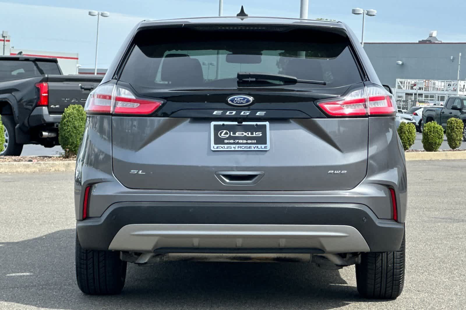 Used 2024 Ford Edge SEL AWD/4WD image 8