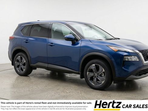 Used 2025 Nissan Rogue SV image 1