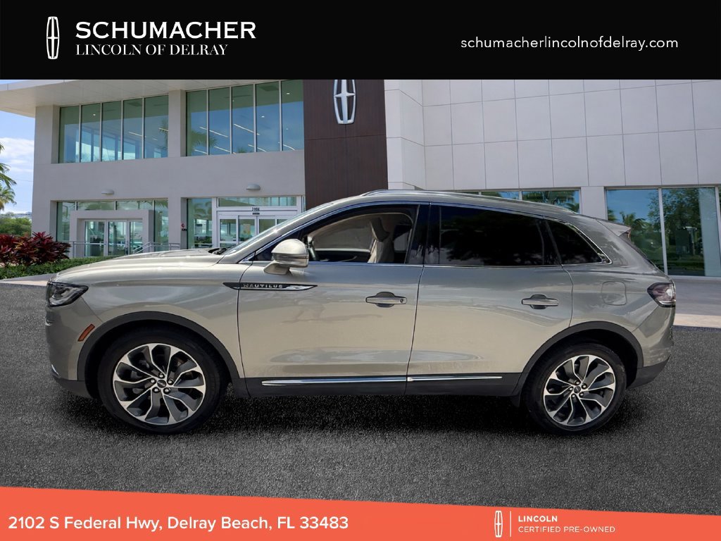 Certified 2023 Lincoln Nautilus Reserve AWD/4WD image 4