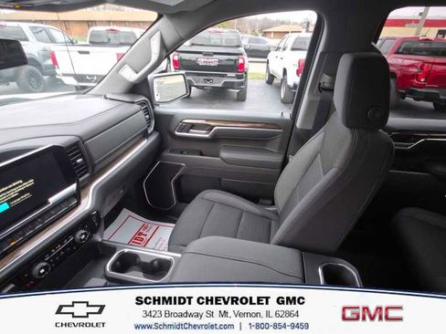 New 2026 Chevrolet Silverado 1500 LT image 16