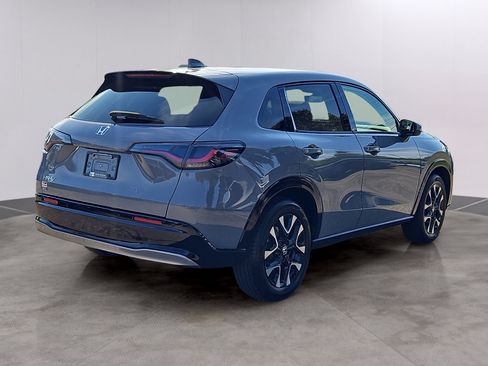 Certified 2026 Honda HR-V EX-L image 2