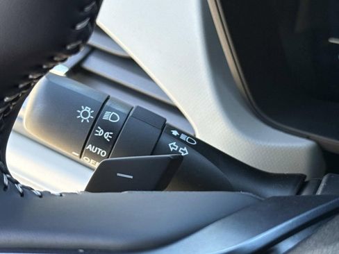 New 2025 Subaru Forester Limited image 40