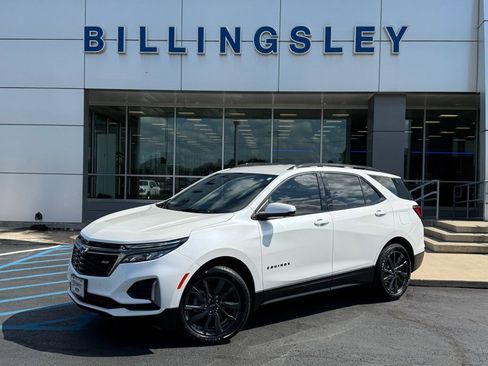 Used 2023 Chevrolet Equinox RS w/ RS Leather Package AWD/4WD image 1
