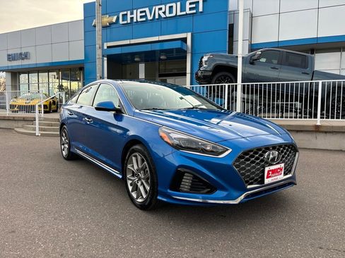 Used 2019 Hyundai Sonata Limited image 7