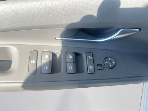New 2026 Hyundai Elantra SEL Sport Premium FWD image 19
