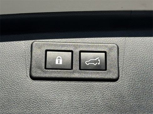 Used 2022 Subaru Outback Wilderness image 20