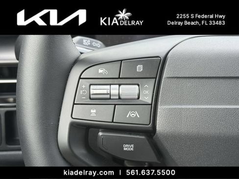 Used 2026 Kia Sportage EX w/ EX Panorama Roof Package FWD image 28