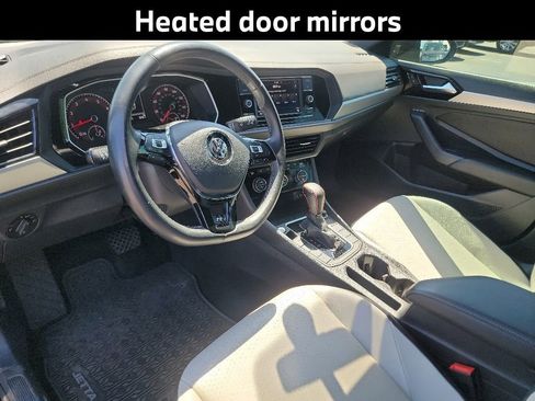 Used 2019 Volkswagen Jetta R-Line FWD image 11