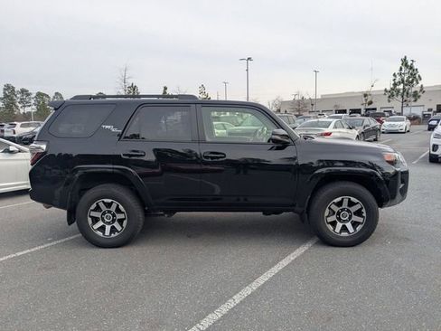 Used 2023 Toyota 4Runner TRD Off-Road Premium image 2