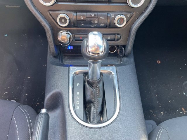 Used 2021 Ford Mustang Coupe RWD image 19