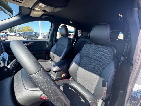 Certified 2023 Ford Escape ST-Line w/ Tech Pack #1 AWD/4WD image 30
