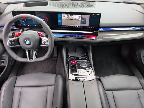 Used 2025 BMW M5 w/ Carbon Package AWD/4WD image 28