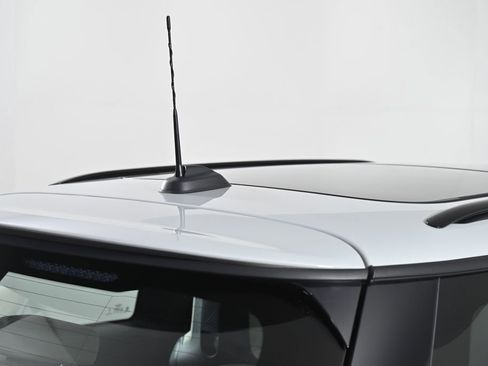 Certified 2025 MINI Cooper S image 10