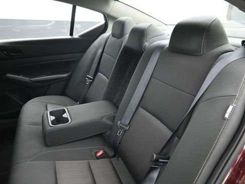 Used 2025 Nissan Altima 2.5 SV image 21