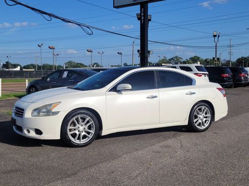 Used 2011 Nissan Maxima 3.5 SV w/ Premium Pkg FWD image 9