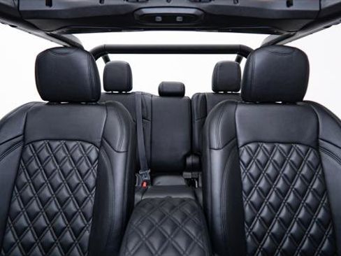 Used 2026 Jeep Gladiator Sport image 3