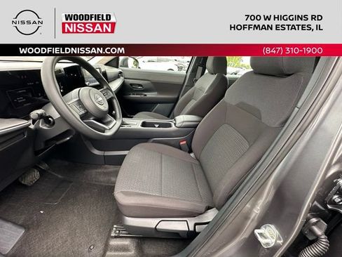 Used 2025 Nissan Kicks S AWD/4WD image 24