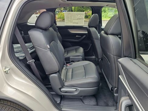 New 2026 MAZDA CX-90 Plug-In Hybrid w/Premium Sport AWD/4WD image 29
