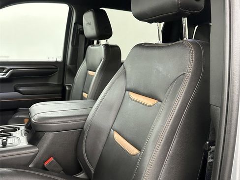 Used 2024 GMC Sierra 1500 AT4 w/ Technology Package image 14