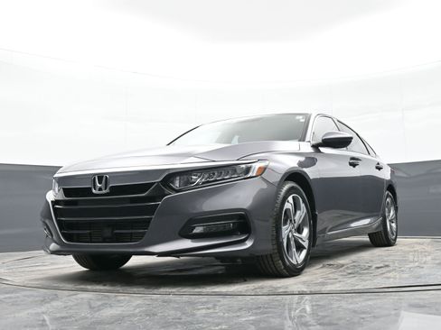 Used 2019 Honda Accord EX-L image 39