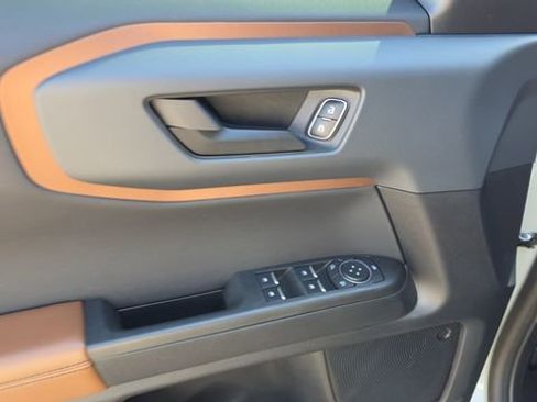 Used 2021 Ford Bronco Sport Outer Banks image 11