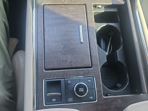 Used 2021 Lincoln Navigator L Reserve image 18