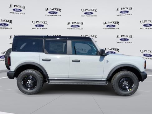 New 2026 Ford Bronco Outer Banks AWD/4WD image 7