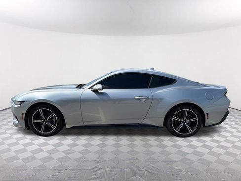 Used 2024 Ford Mustang Premium image 8