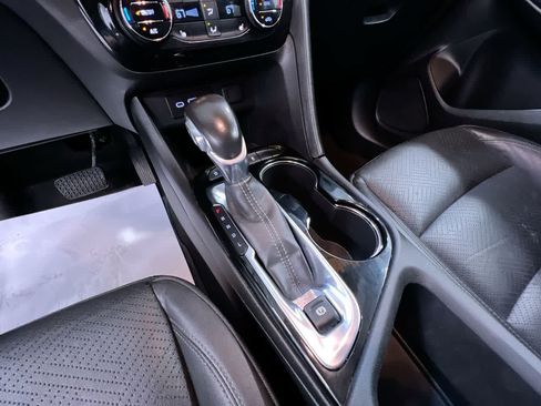 Used 2021 Buick Encore GX Essence FWD image 30