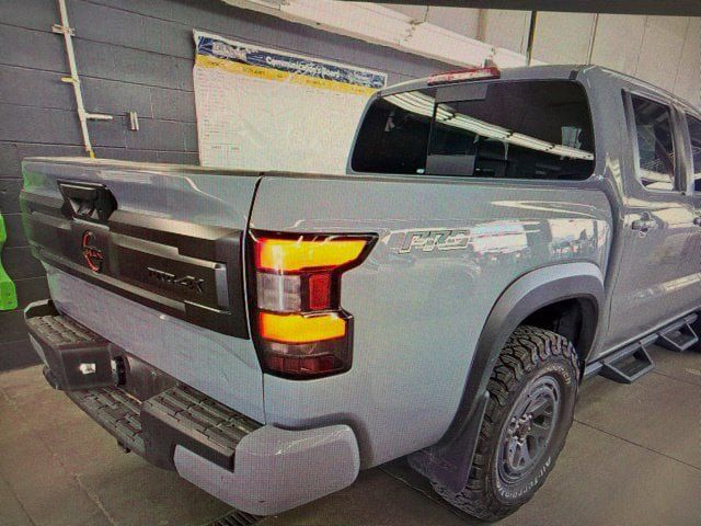 Used 2026 Nissan Frontier PRO-4X w/ Tow Package AWD/4WD image 5