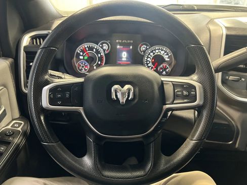 Used 2023 RAM 2500 Big Horn w/ Cold Weather Group AWD/4WD image 33