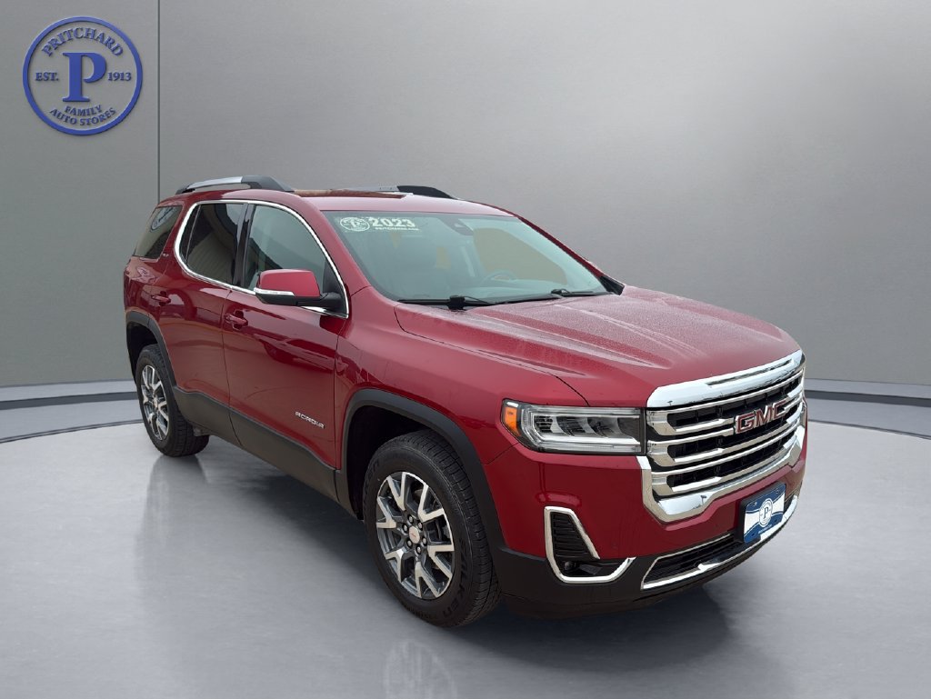 Used 2023 GMC Acadia SLT AWD/4WD image 1